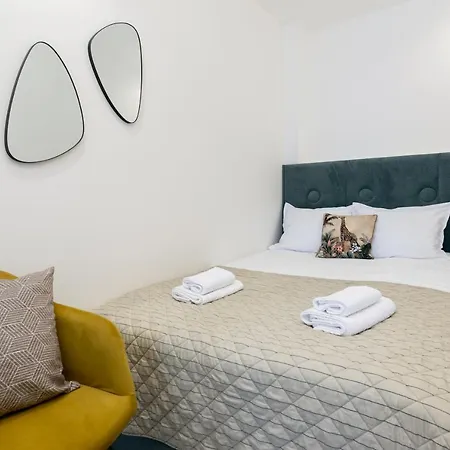 Apartamenty Prestige Centrum 28 Bielsko-Biala Exterior photo